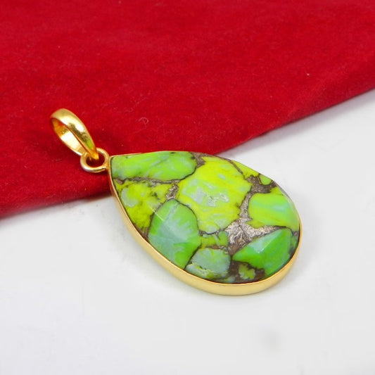 Mohave Green Copper Turquoise Gemstone Pendant