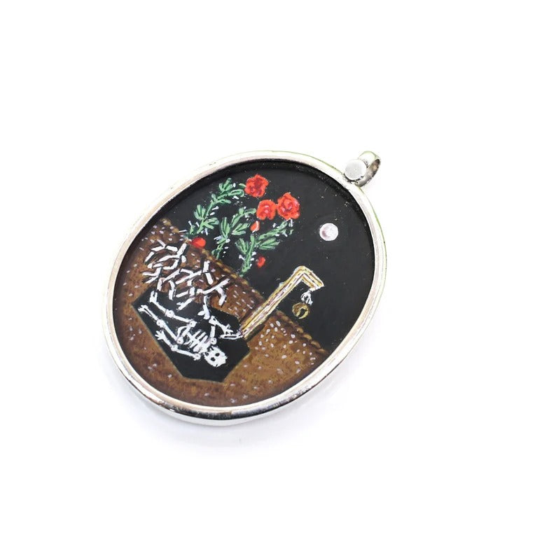 92.5 Sterling Silver Skeleton Painting Pendant