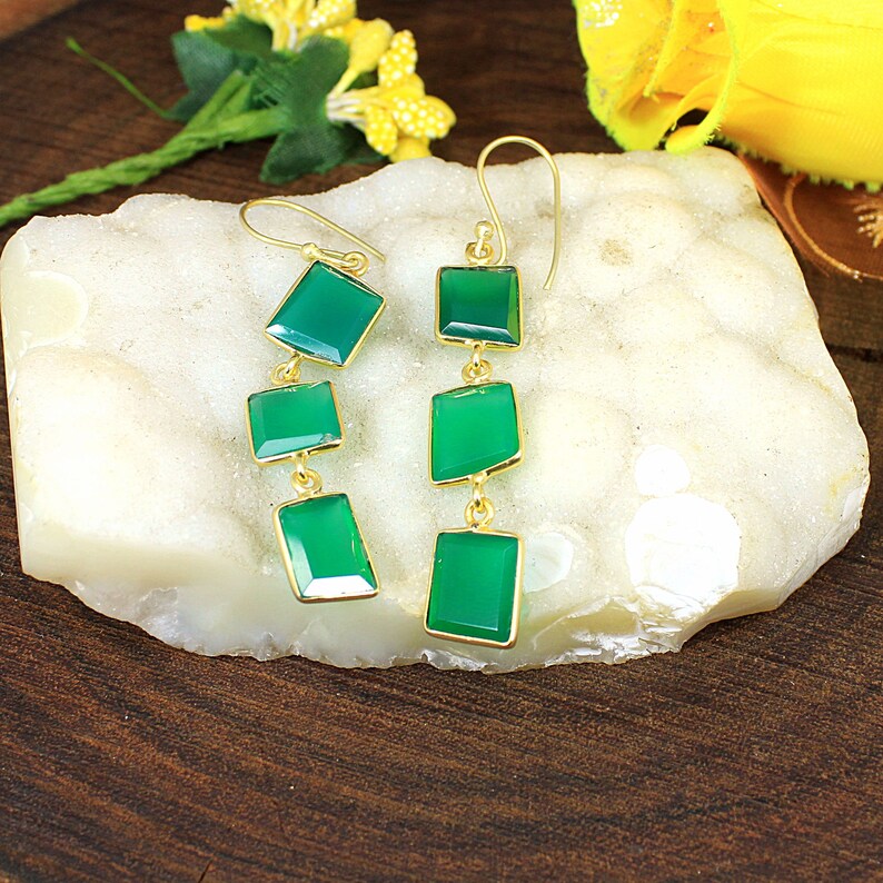 Green Onyx Dangling Earrings