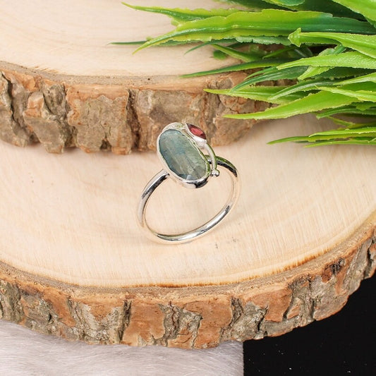 925 Pure Silver Labradorite Gemstone Ring