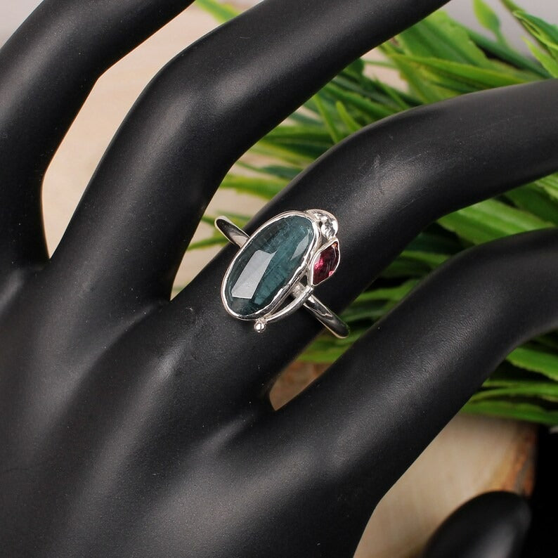 925 Pure Silver Labradorite Gemstone Ring