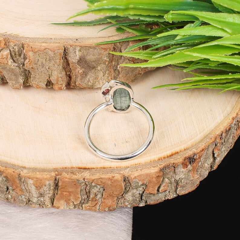 925 Pure Silver Labradorite Gemstone Ring