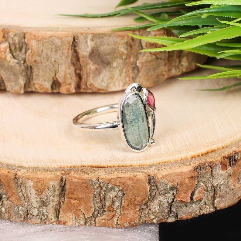 925 Pure Silver Labradorite Gemstone Ring