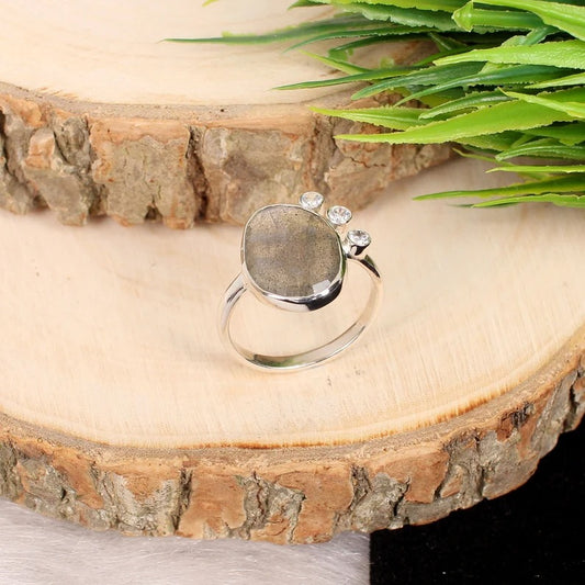 925 Sterling Silver Labradorite Gemstone Ring