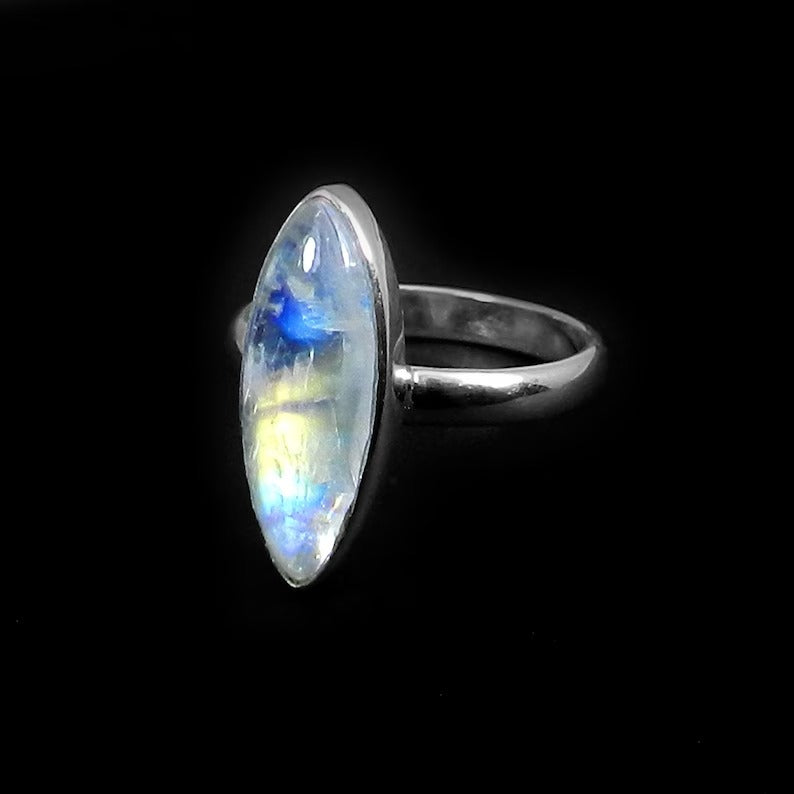 925 Silver Rainbow Moonstone Gemstone Bezel Set Ring