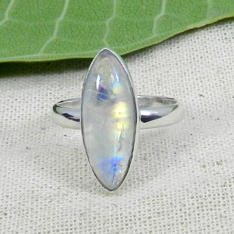 925 Silver Rainbow Moonstone Gemstone Bezel Set Ring