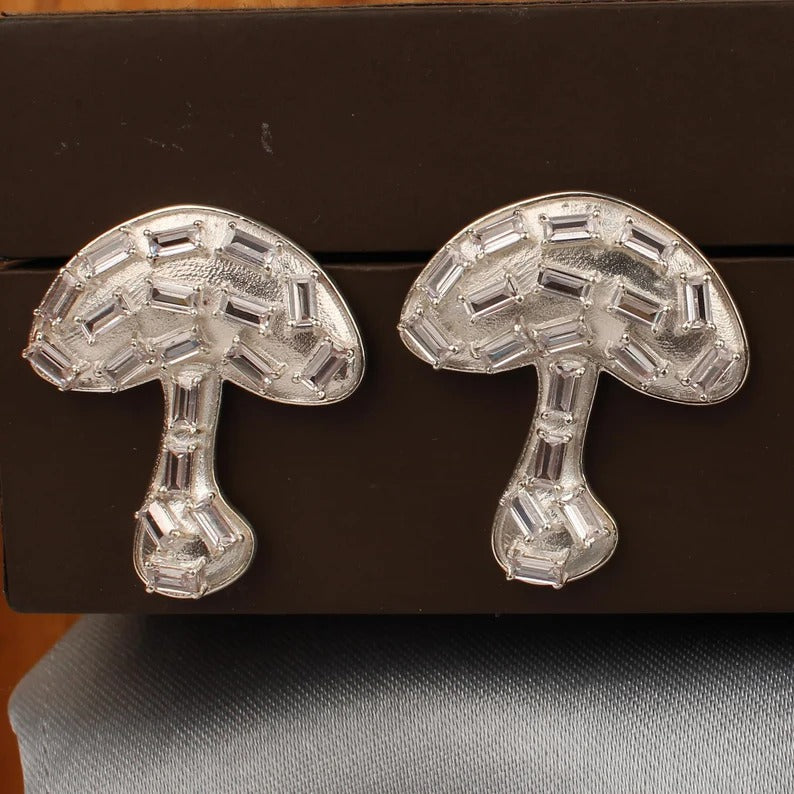 925 Sterling Silver Beautiful Cubic Zirconia Mushroom Studs