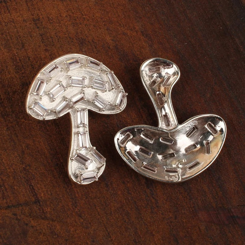 925 Sterling Silver Beautiful Cubic Zirconia Mushroom Studs