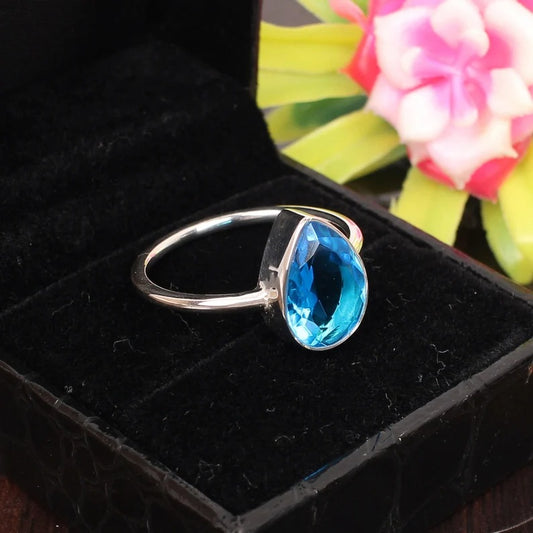 Sky Blue Topaz Gemstone 925 Sterling Silver Ring