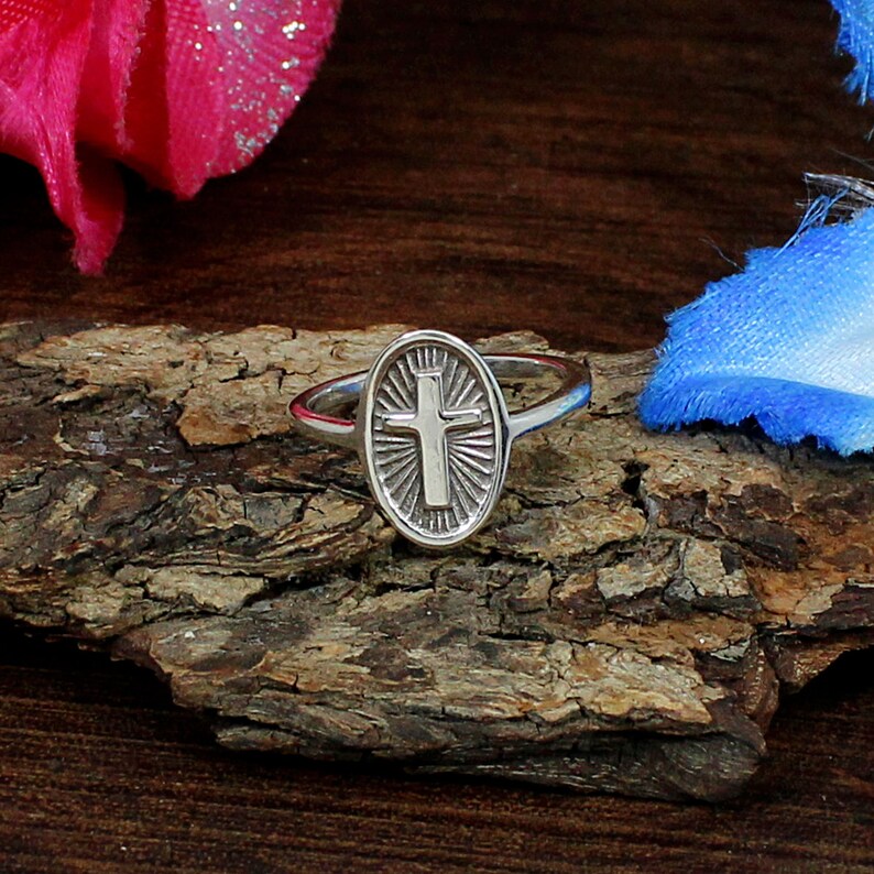 92.5 Sterling Silver Cross Design Ring