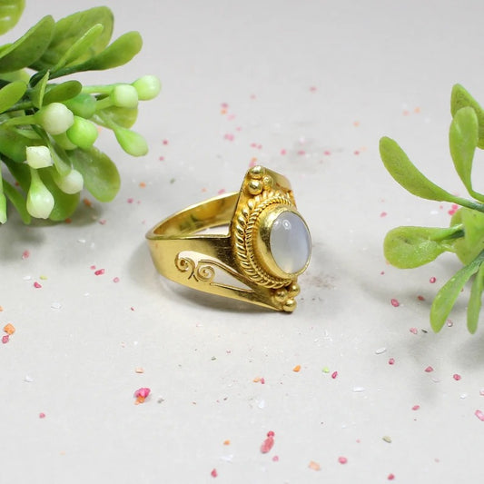 Natural White Cats Eye Gemstone 92.5 Sterling Silver Ring