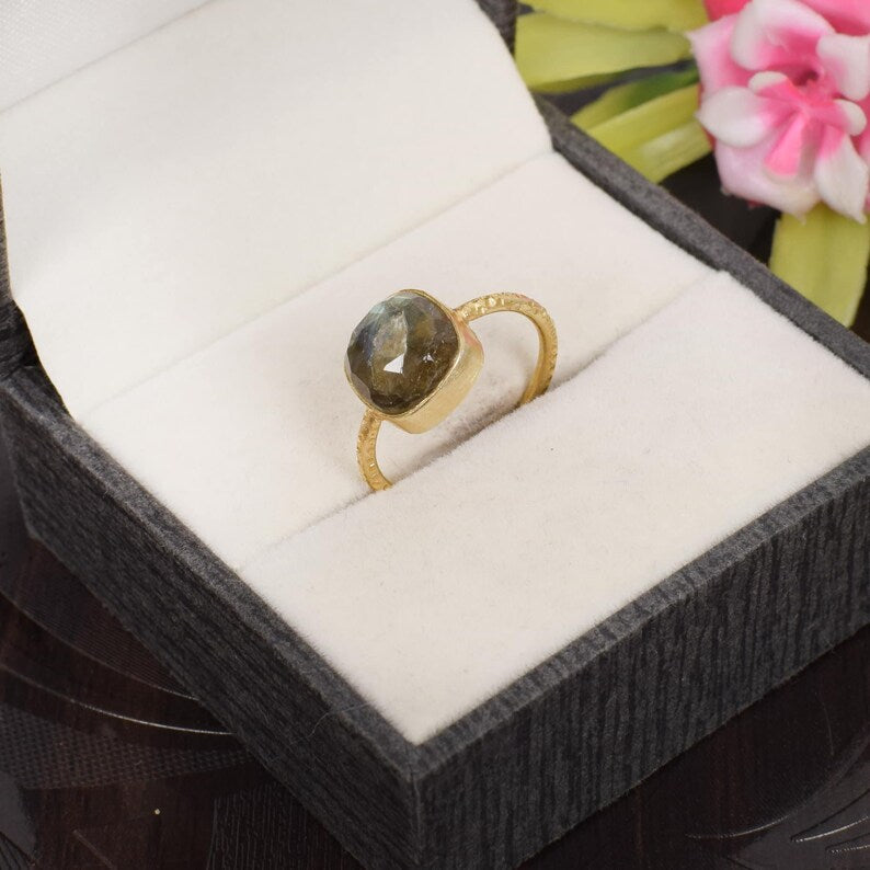 92.5 Sterling Silver Labradorite Gemstone Adjustable Ring