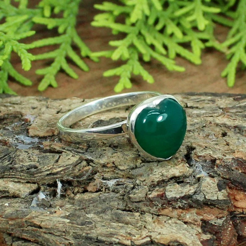 Green Onyx Gemstone 92.5 Sterling Silver Ring