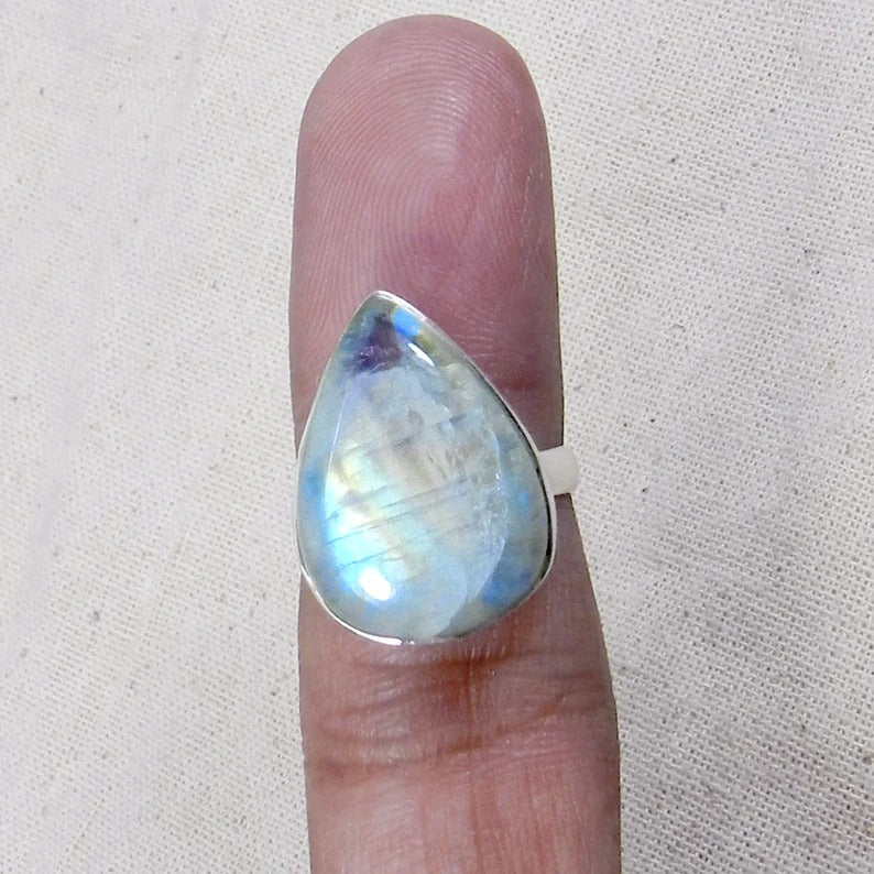 Natural Flashy Rainbow Moonstone 92.5 Silver Ring