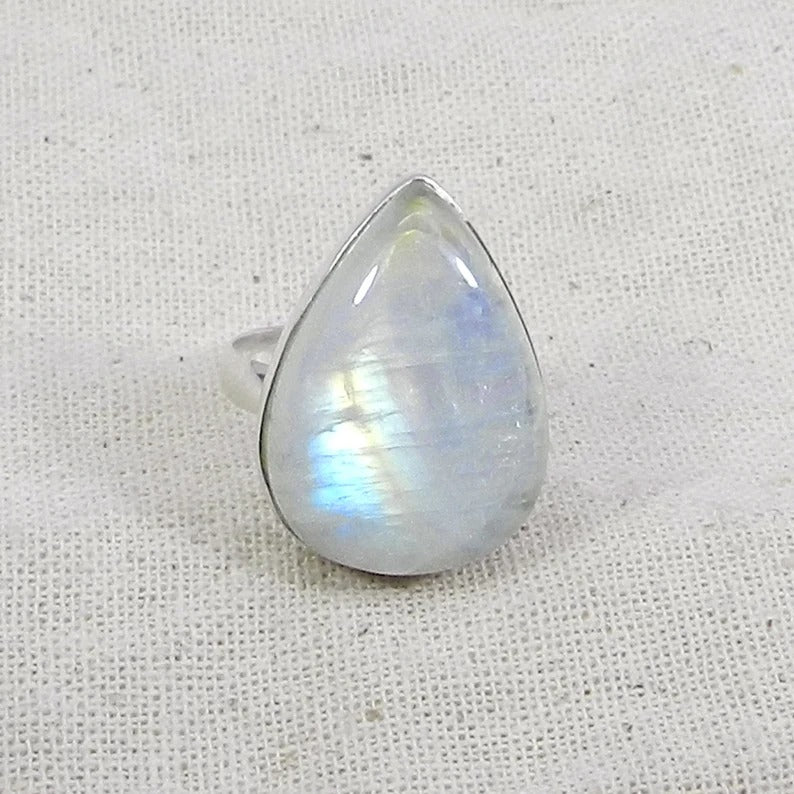 Natural Flashy Rainbow Moonstone 92.5 Silver Ring