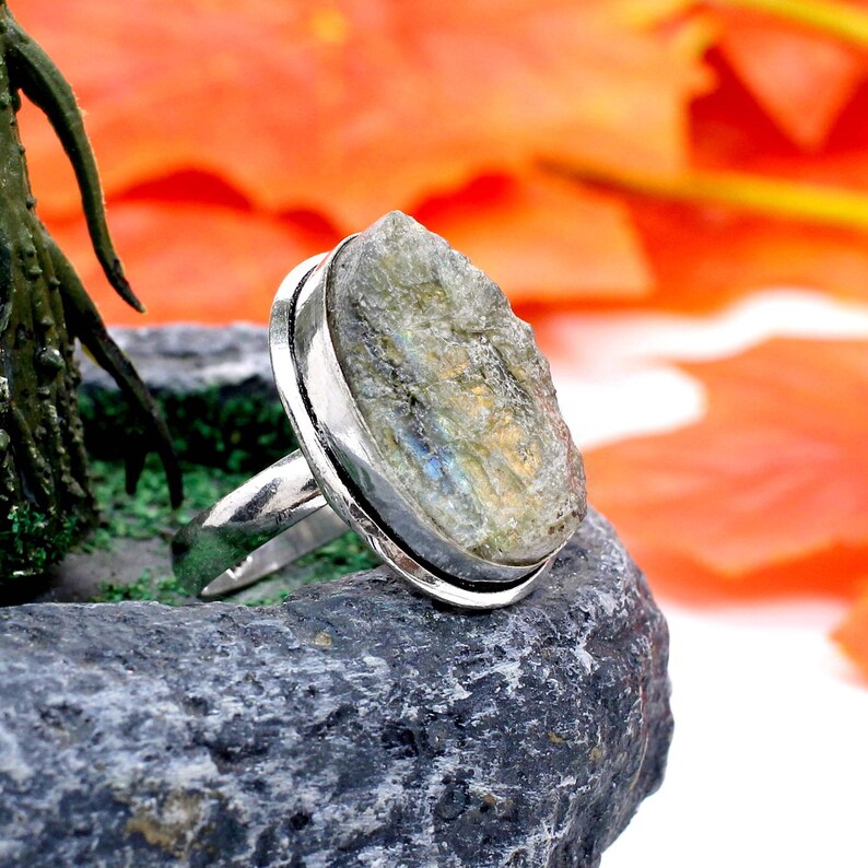 Raw Labradorite Gemstone 92.5 Sterling Silver Ring