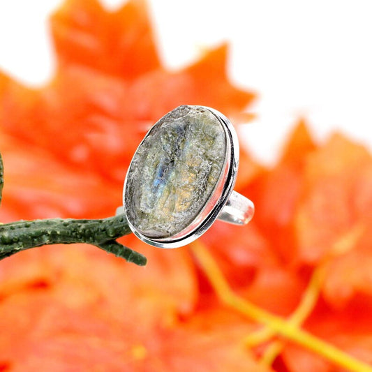 Raw Labradorite Gemstone 92.5 Sterling Silver Ring