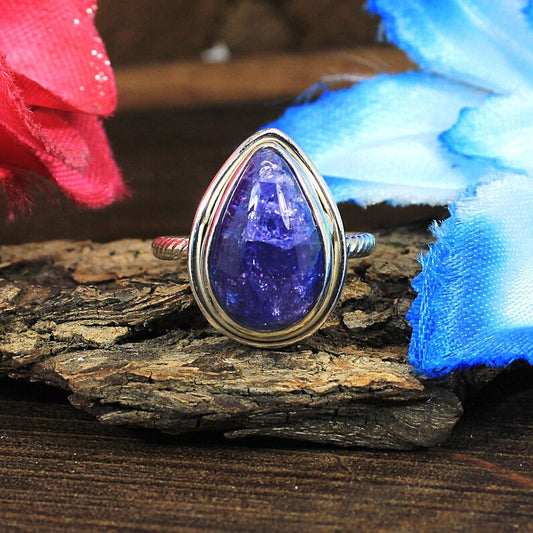 Pear Shape Natural Tanzanite Gemstone 92.5 Sterling Silver Ring