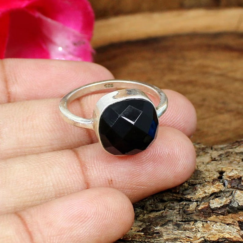 Black Onyx Gemstone 92.5 Solid Silver Ring