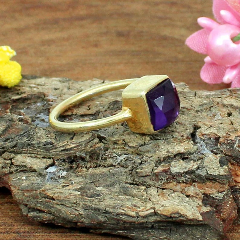 Purple Amethyst Gemstone Silver Ring