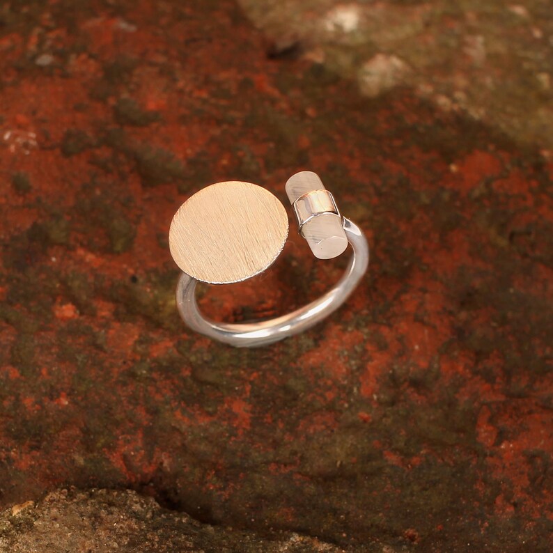 Rainbow Moonstone Gemstone Sterling Silver Ring