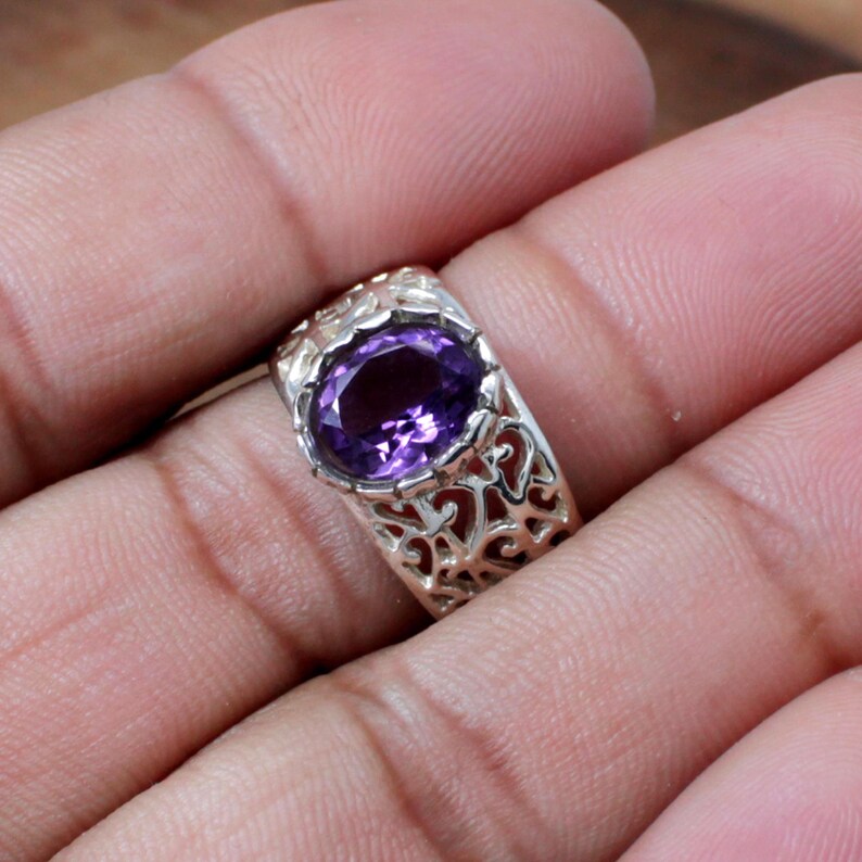 92.5 Sterling Silver Amethyst Gemstone Ring