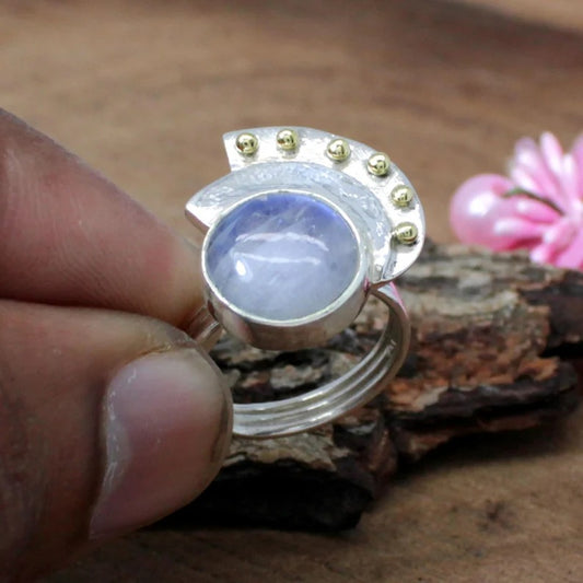 Rainbow Moonstone STerling Silver Ring