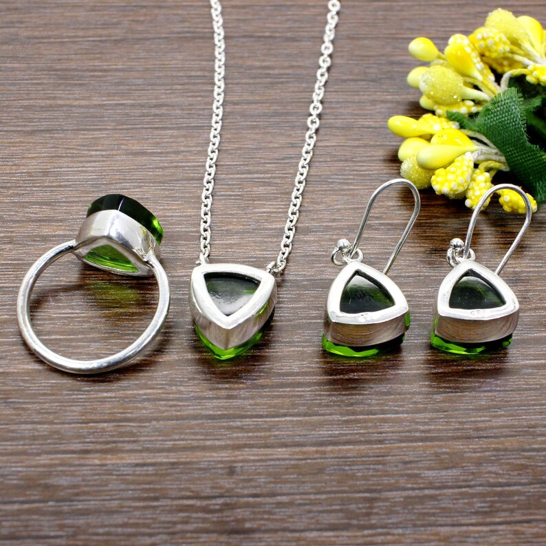 92.5 Sterling Silver Trillion Peridot Gemstone Jewelry Set