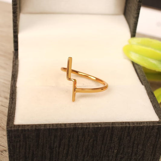 925 Sterling Silver Lightning Bolt Ring