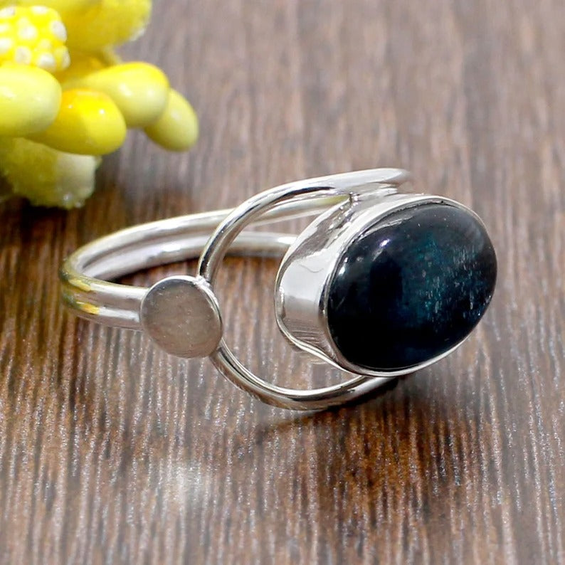 92.5 Sterling Silver Kyanite Gemstone Ring