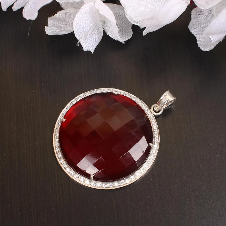 92.5 Sterling Silver Garnet Gemstone Pendant