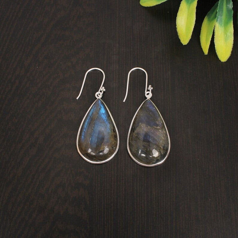 92.5 Sterling Silver Labradorite Gemstone Earrings