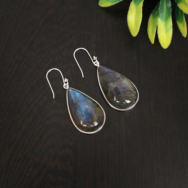 92.5 Sterling Silver Labradorite Gemstone Earrings