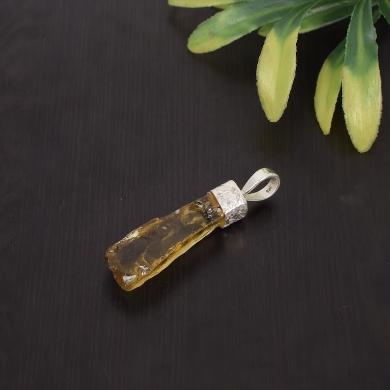 92.5 Sterling Silver Citrine Gemstone Pendant