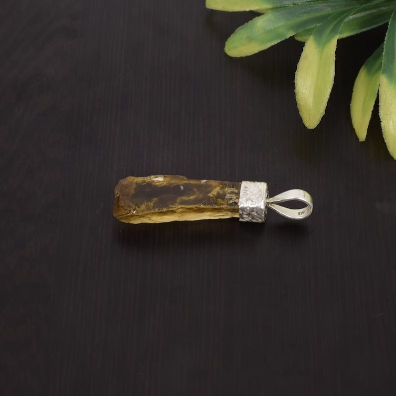 92.5 Sterling Silver Citrine Gemstone Pendant