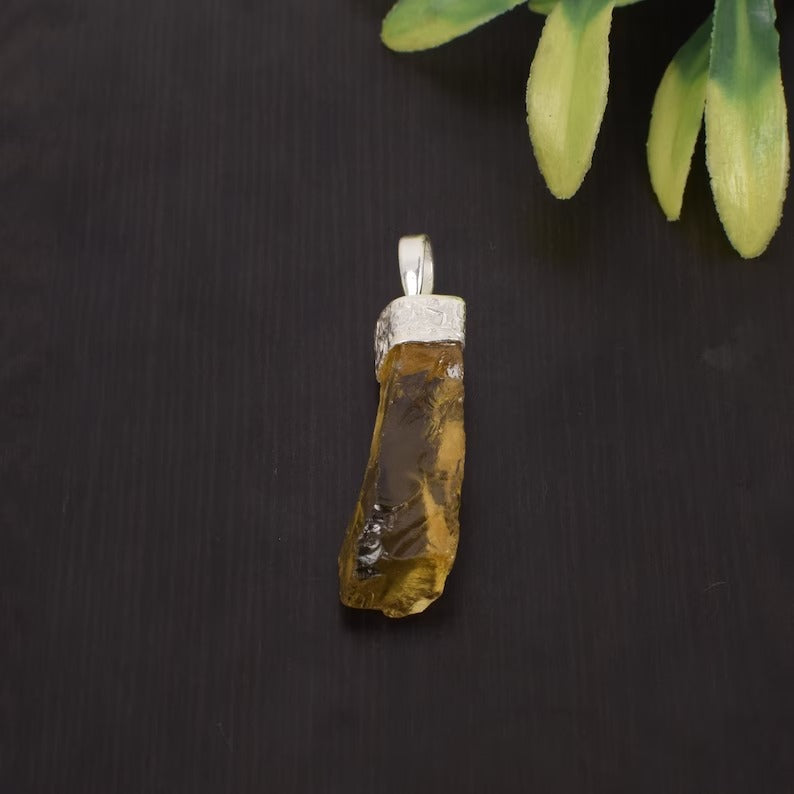 92.5 Sterling Silver Citrine Gemstone Pendant