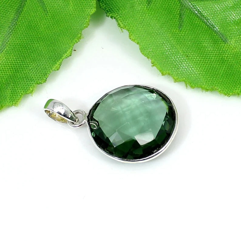 92.5 Sterling Silver Green Amethyst Gemstone Pendant