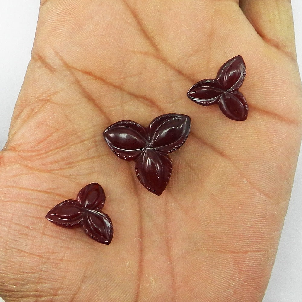 3 Pcs Red Glass 17x17mm Flower Carving 38.1 Cts