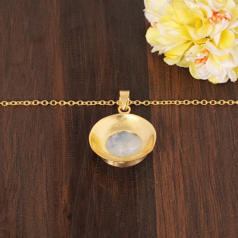 Natural Rainbow Moonstone Gemstone Gold Plated Brass Necklace