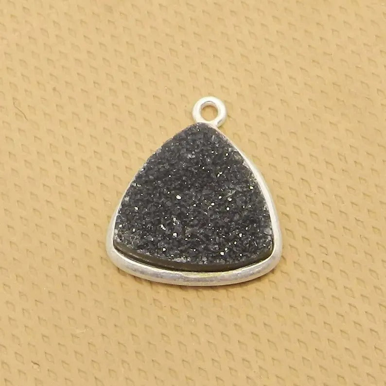 1 pc-Black Druzy - 1.5X1.5 cm trillion cabochon - 1.56 gms - gemstone Single loop - 925 Sterling Silver - Silver plated connector - SHST6048