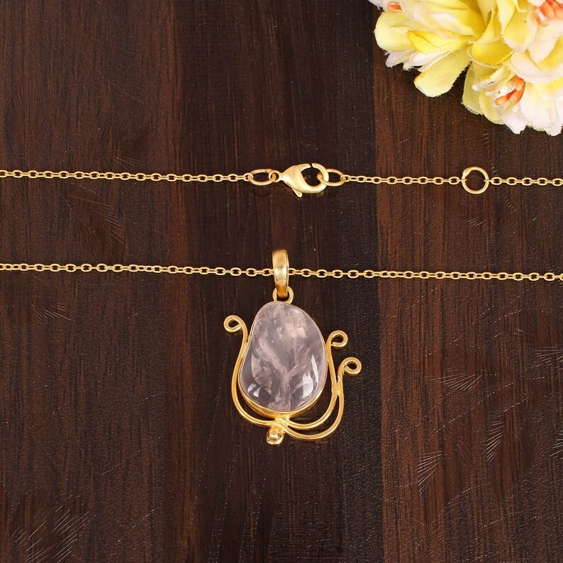 Natural Rose Quartz Minimalist Style Necklace