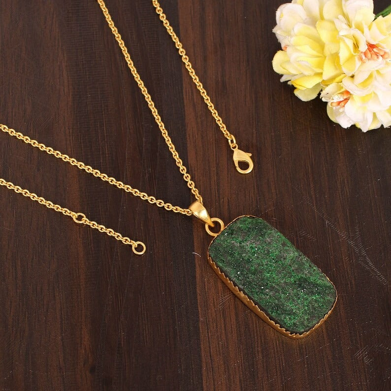 Natural Uvarovite Garnet Gemstone Gold Plated Necklace