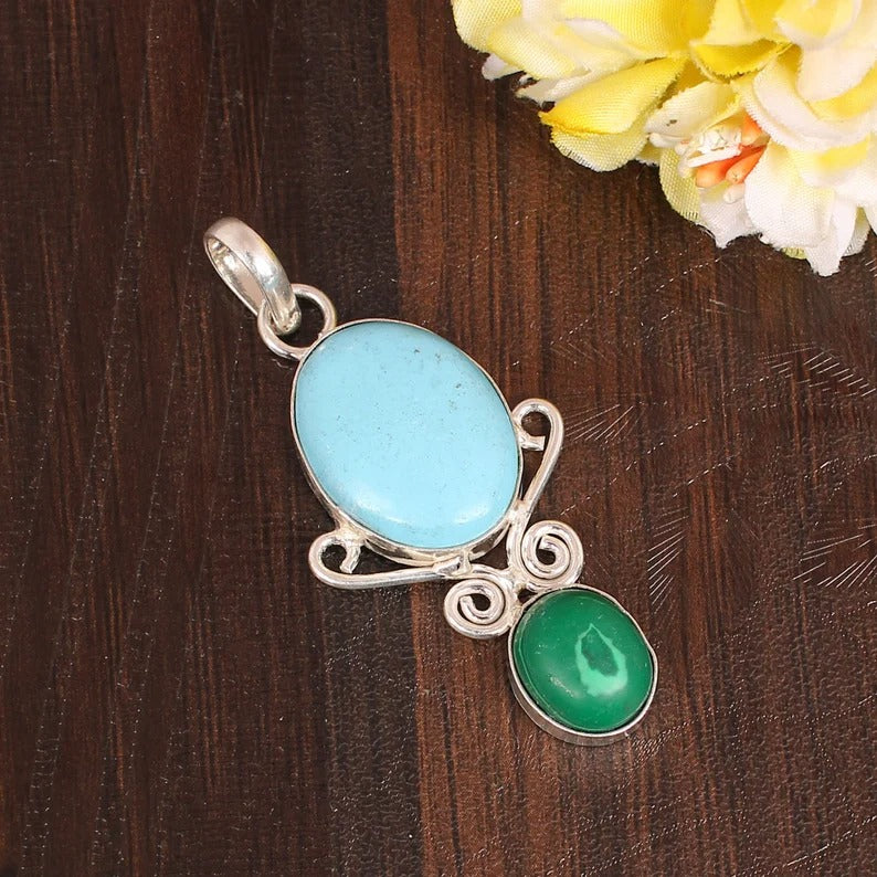 Nutural Malachite Oval Shape Pendant