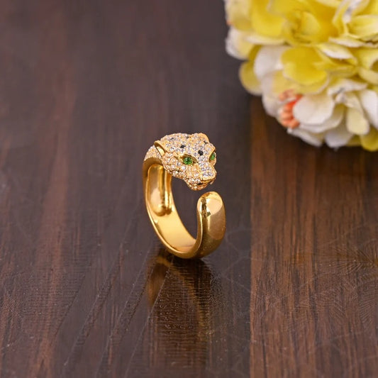 Tiger Head Sterling Silver Ring With Cubic Zirconia Stone