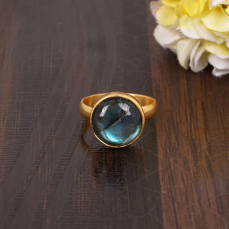 Blue Flashy Labradorite Gemstone Ring