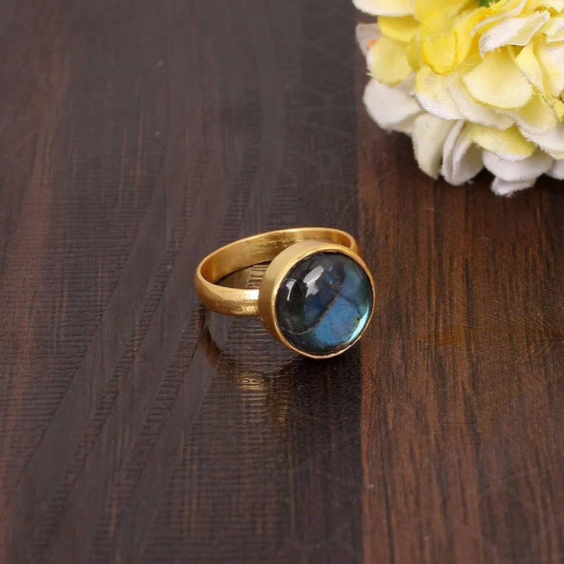 Blue Flashy Labradorite Gemstone Ring