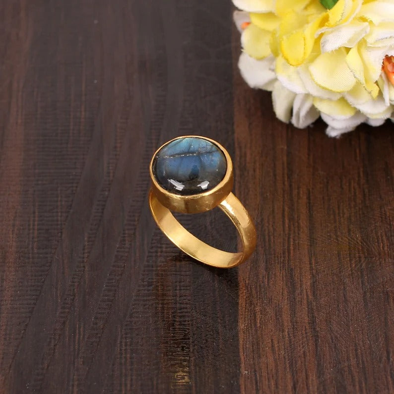 Blue Flashy Labradorite Gemstone Ring