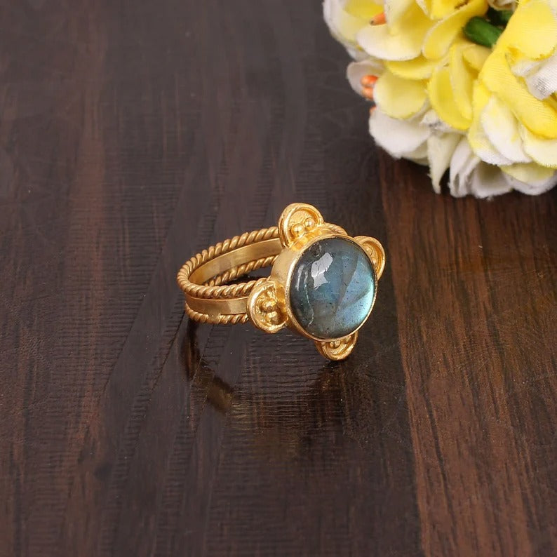 Blue Flashy Labradorite Gemstone Ring