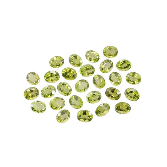 Natural Peridot 1 PCS 10X8mm Oval 2.95 Carat AAA Quality Loose Gemstone