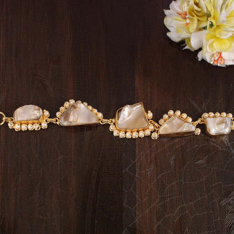 Mother of Pearl Gemstone Wrist Bracelet